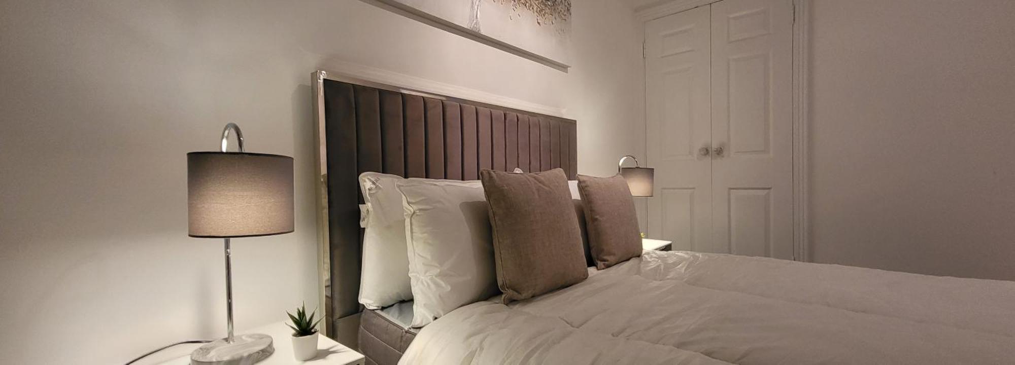 Stunning 2 Bedroom Apartment In Canary Wharf - Morland Apartments 런던 객실 사진